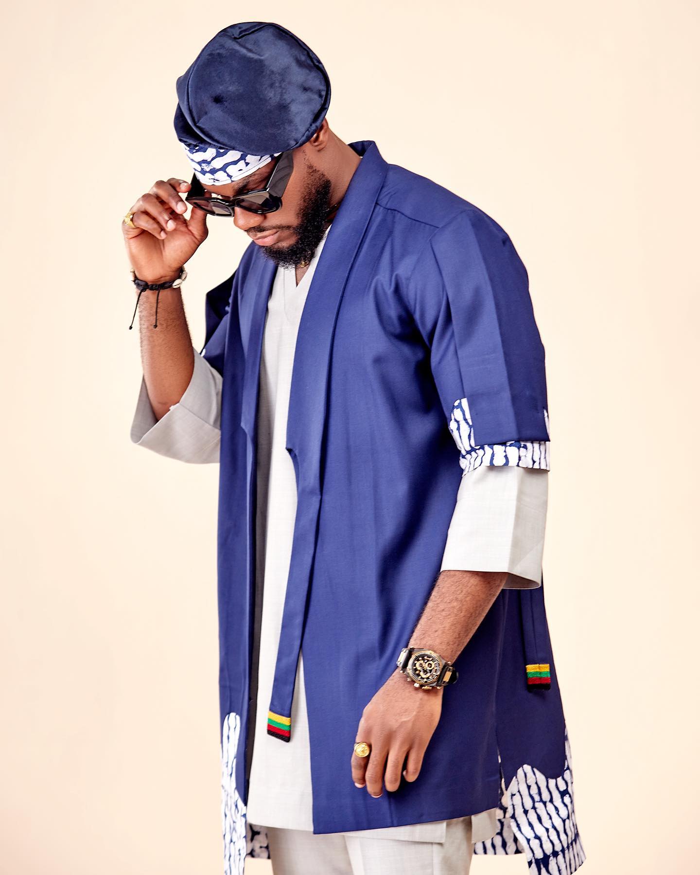 Grey Casual Kaftan with Blue Jacket and Matching Cap
