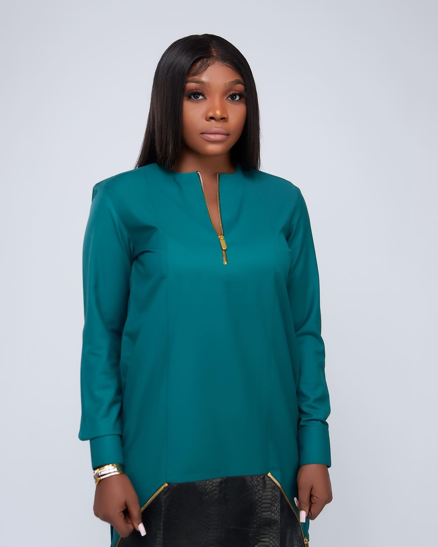 Green Roundneck V-slit Zipper Casual Women Gown