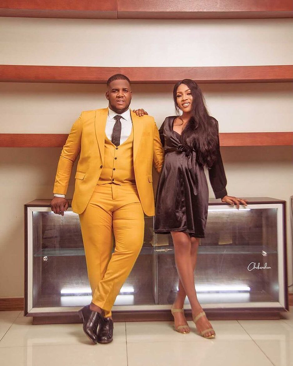Mustard single-buttoned Grooms suit with a single-lined-buttoned waistcoat